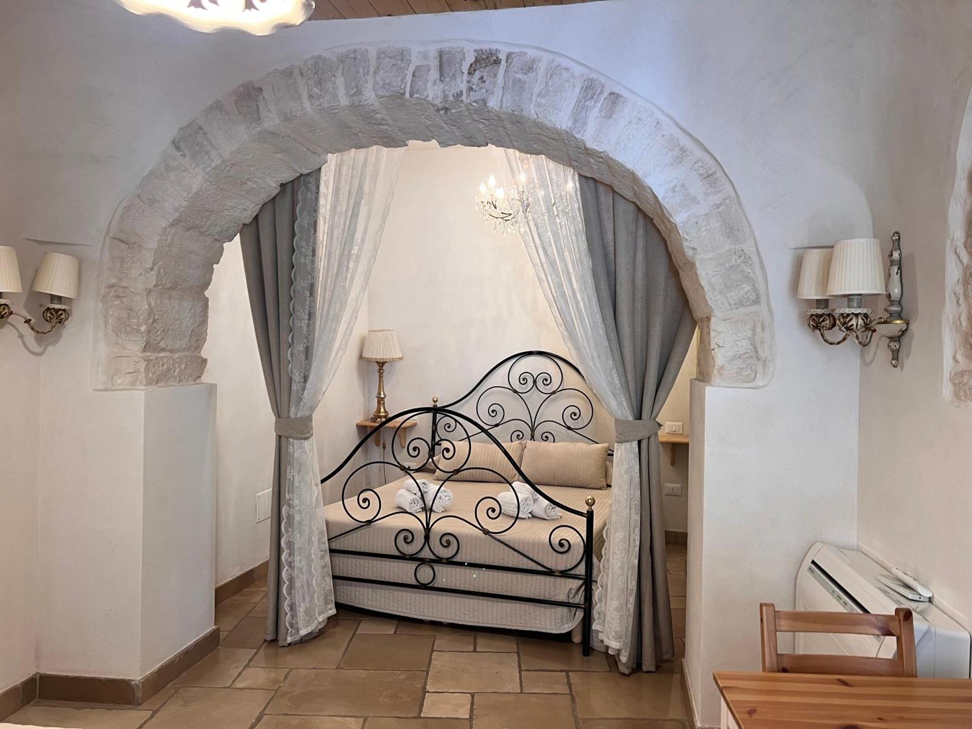 Resort Romano In Trulli Алберобело Екстериор снимка